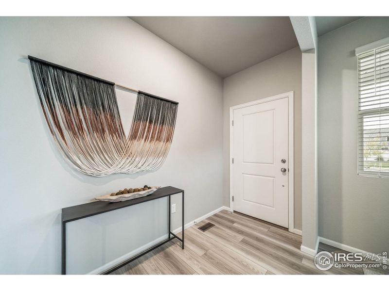 Furnished interior view inside a new home in Thompson River Ranch, Johnstown (Image 34).