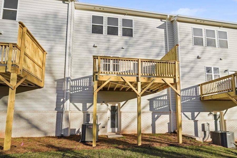Exterior details and patio area of a home in Somerset at Veterans Memorial, Mableton (Image 3).