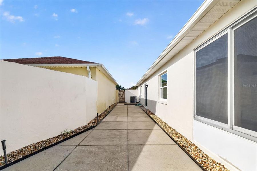 Exterior details and patio area of a home in , The Villages (Image 21).