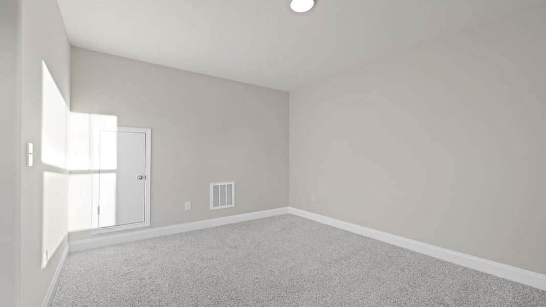 Spacious, unfurnished interior of a new home in Shady Grove, Wellford (Image 23).