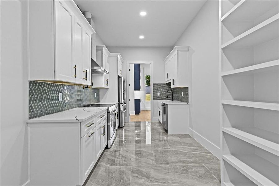 Furnished interior view inside a new home in , Loganville (Image 13).