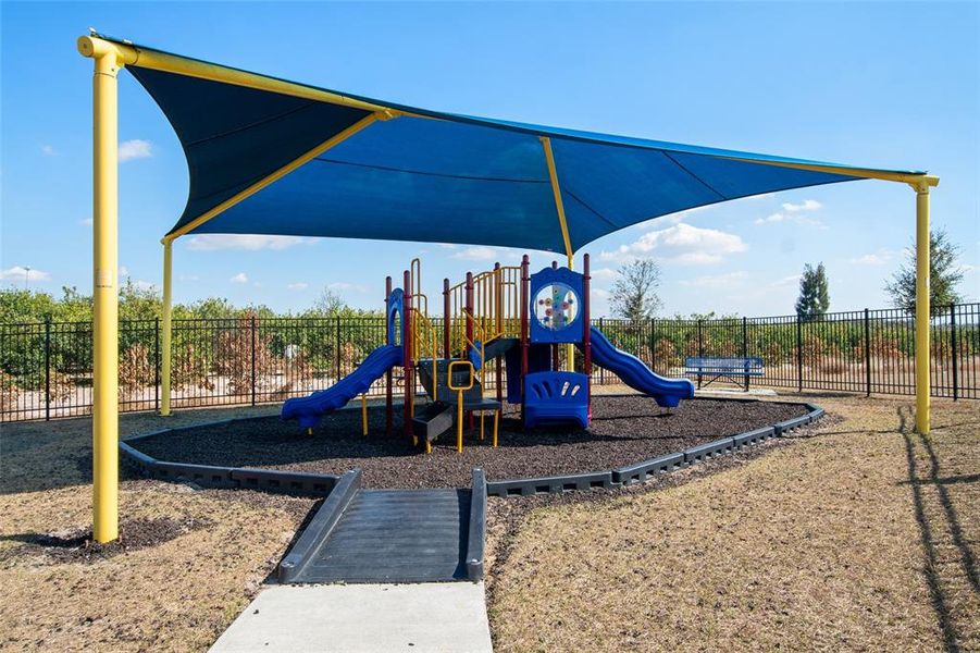 Community amenities in , Winter Haven (Image 53).