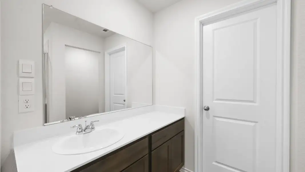 Furnished interior view inside a new home in Wildcat Ranch, Crandall (Image 12).