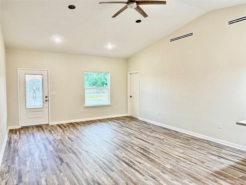 Spacious, unfurnished interior of a new home in , Cleveland (Image 24).