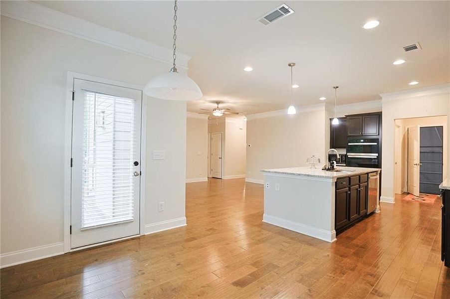 Image 57 of a home in .