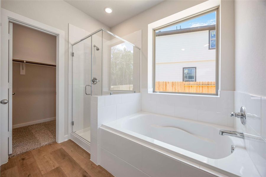 Image 27 of a home in Meadow Park.