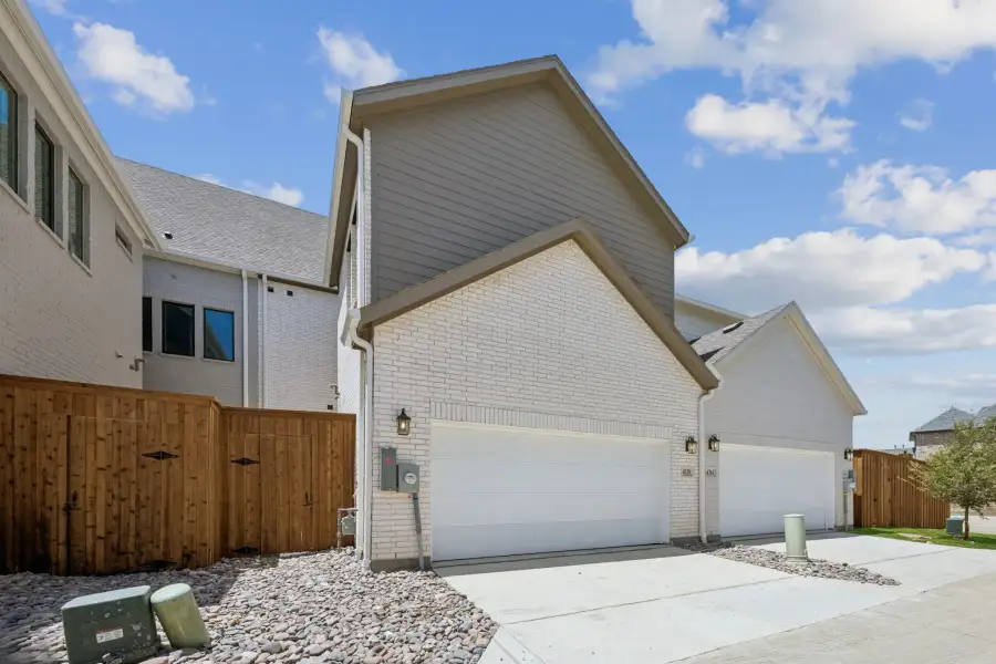 Representative exterior details of a home built from the Washington by Centre Living Homes in Newman Village Townhomes, Frisco (Image 20). Representative exterior details of a home built from the Washington by Centre Living Homes in Newman Village Townhomes, Frisco (Image 20).