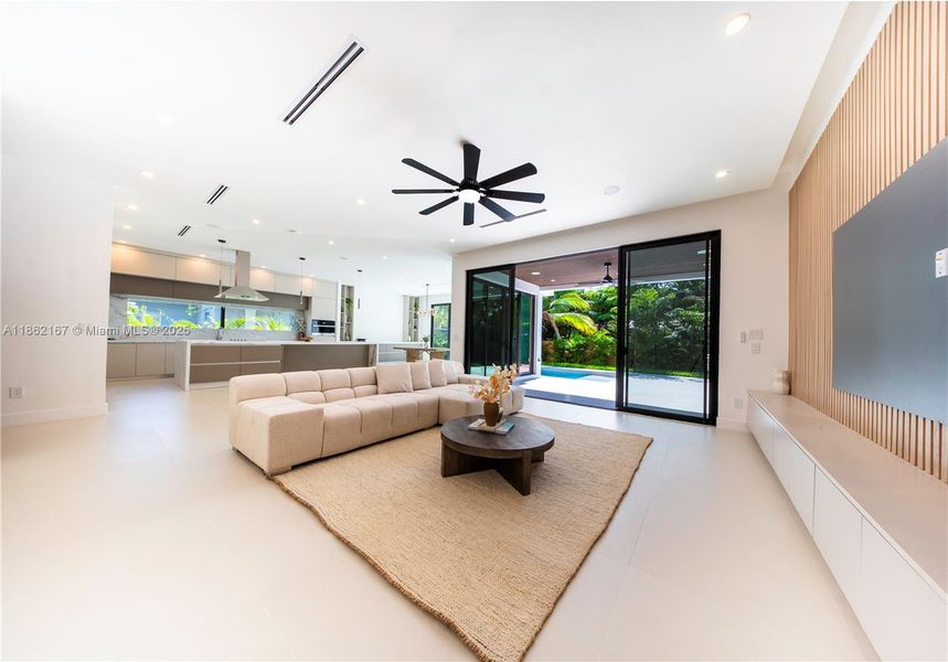 Furnished interior view inside a new home in , Fort Lauderdale (Image 7).