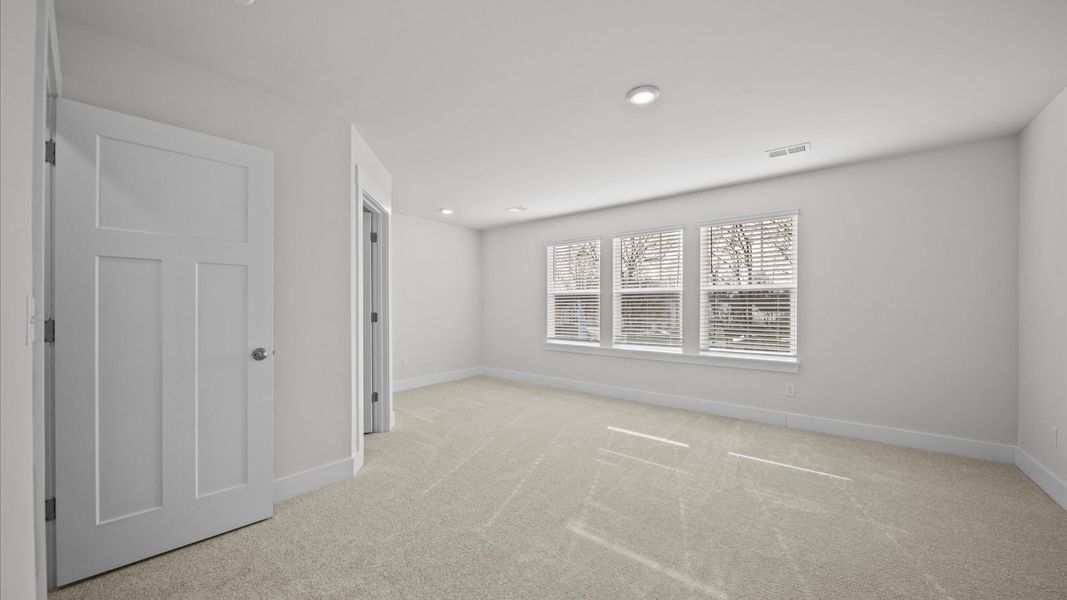 Furnished interior view inside a new home in Ransdell Pointe, Spartanburg (Image 23).
