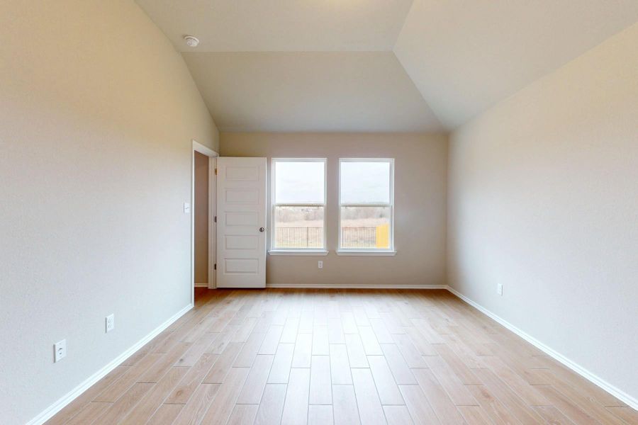 Spacious, unfurnished interior of a new home in Carillon, Manor (Image 21). Spacious, unfurnished interior of a new home in Carillon, Manor (Image 21).