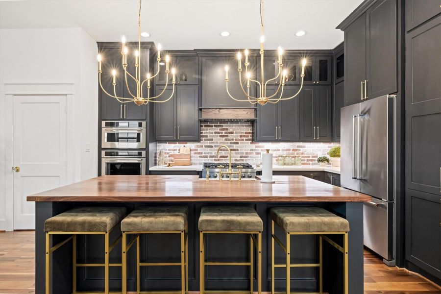 Furnished interior view inside a new home in , Galveston (Image 31).