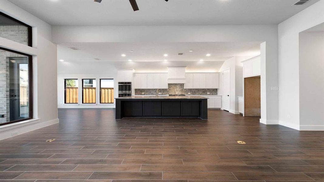 Furnished interior view inside a new home in Trinity Falls, McKinney (Image 8). Furnished interior view inside a new home in Trinity Falls, McKinney (Image 8).