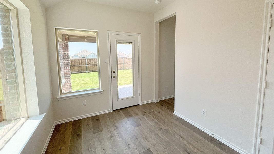 Spacious, unfurnished interior of a new home in Elevon, Lavon (Image 9). Spacious, unfurnished interior of a new home in Elevon, Lavon (Image 9).