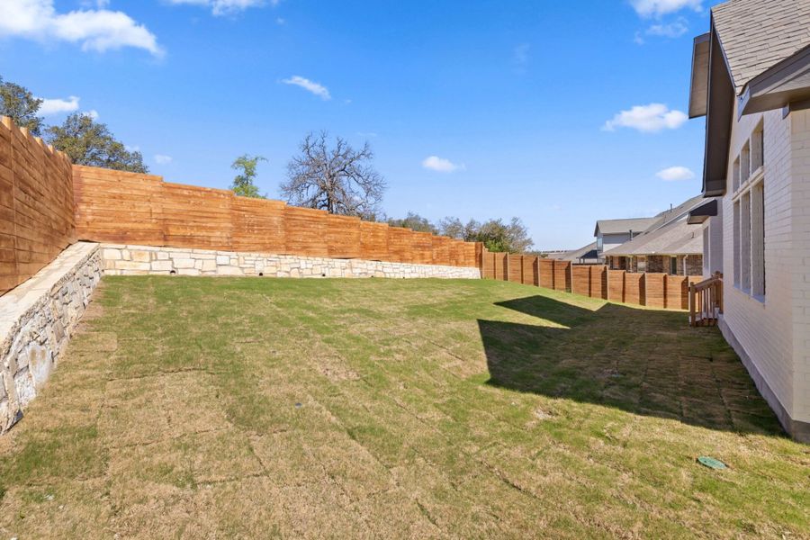 Representative exterior details of a home built from the Ashlyn by Ashton Woods in Provence, Austin (Image 28).