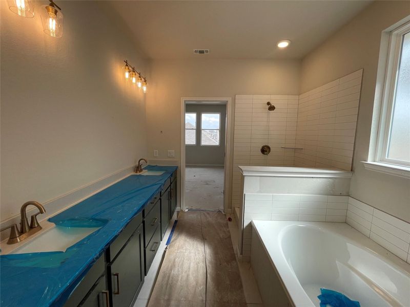 Furnished interior view inside a new home in Covered Bridge, Hutto (Image 8). Furnished interior view inside a new home in Covered Bridge, Hutto (Image 8).