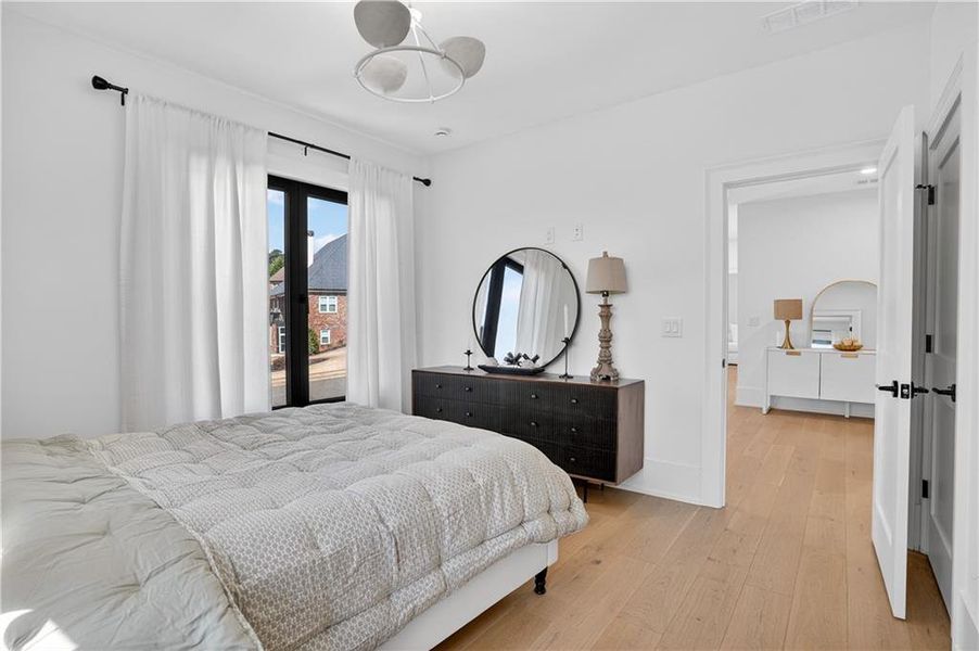 Furnished interior view inside a new home in , Hoschton (Image 52).