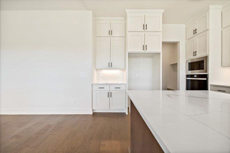 Furnished interior view inside a new home in Brooks Pond, Cumming (Image 8).