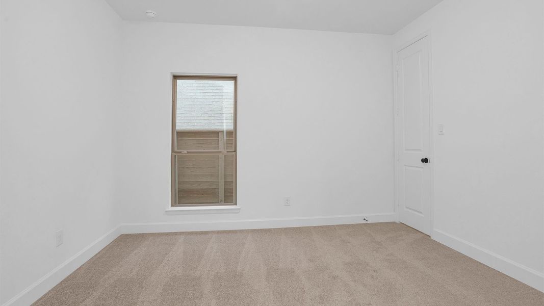 Spacious, unfurnished interior of a new home in , League City (Image 14).