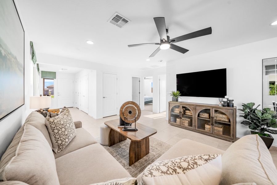 Representative furnished interior of a home built from the Horizon by Risewell Homes in Wildera, San Tan Valley (Image 1). Representative furnished interior of a home built from the Horizon by Risewell Homes in Wildera, San Tan Valley (Image 1).