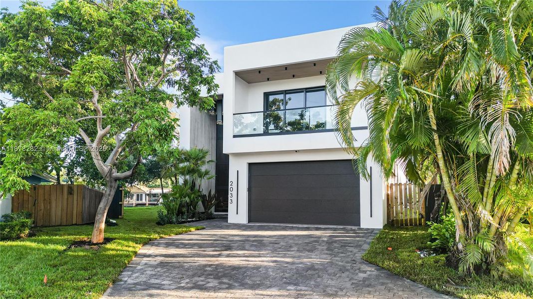 Front exterior of a new home in , Wilton Manors, FL, highlighting curb appeal (Image 18).