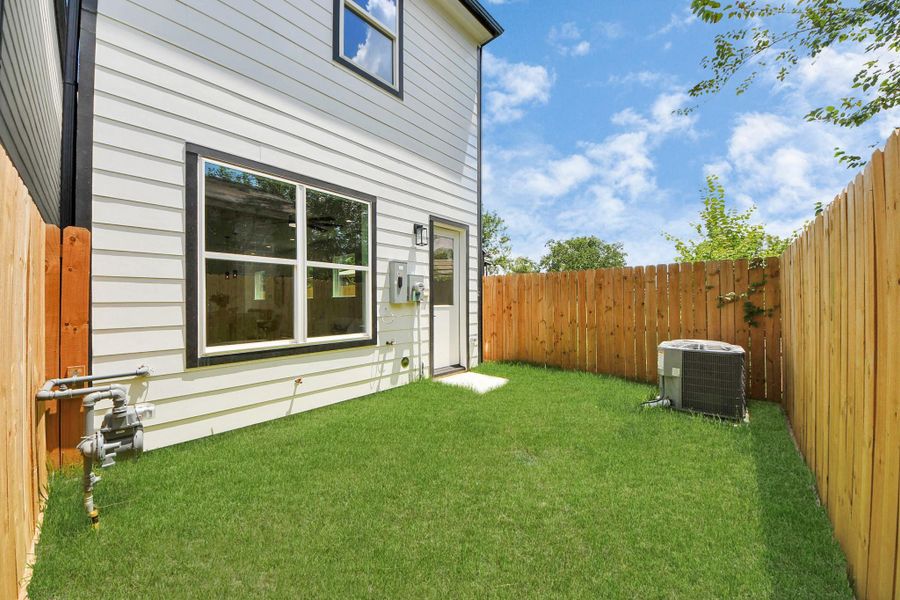 Exterior details and patio area of a home in , Houston (Image 2).
