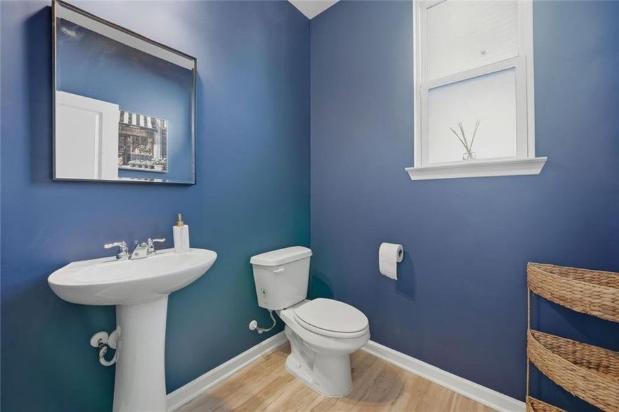 Furnished interior view inside a new home in Riverwood, Dallas (Image 37).