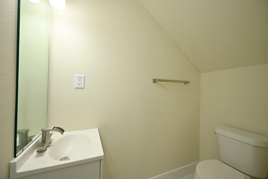 Close-up of interior finishes inside a home in , Houston (Image 17). Close-up of interior finishes inside a home in , Houston (Image 17).