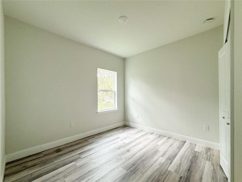 Spacious, unfurnished interior of a new home in , Ocala (Image 16).