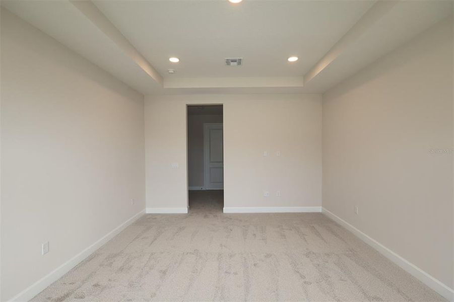 Spacious, unfurnished interior of a new home in Solace at Corner Lake, Orlando (Image 50). Spacious, unfurnished interior of a new home in Solace at Corner Lake, Orlando (Image 50).