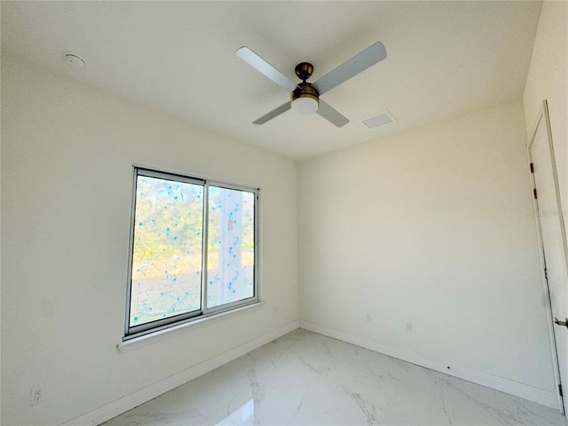 Spacious, unfurnished interior of a new home in , Punta Gorda (Image 12).