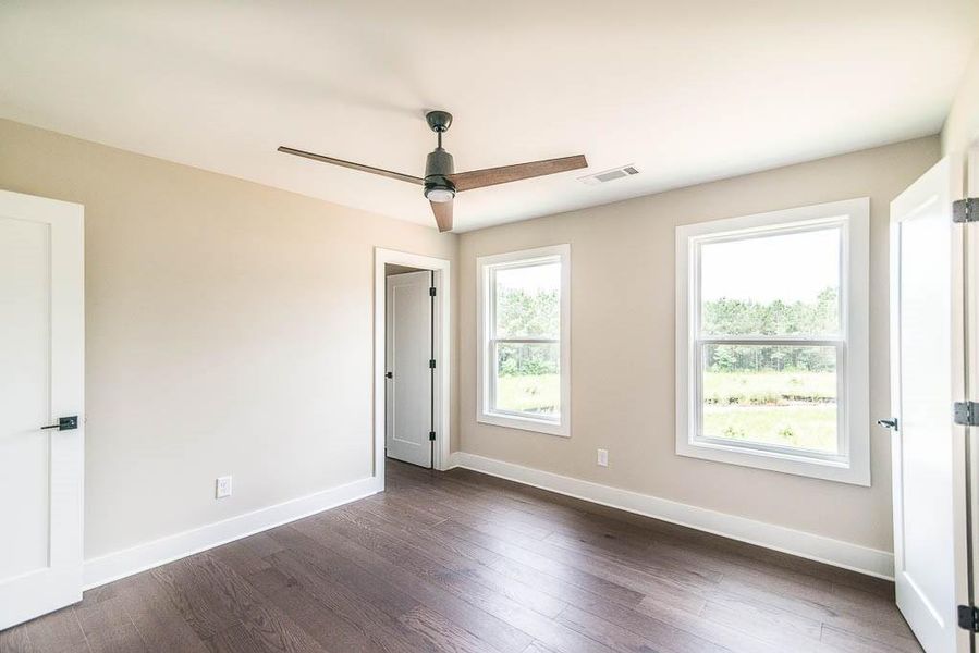 Spacious, unfurnished interior of a new home in , Decatur (Image 13).
