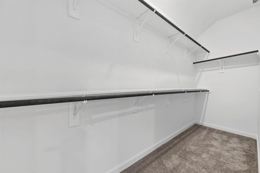 Spacious, unfurnished interior of a new home in Crosby Farms, Crosby (Image 5).