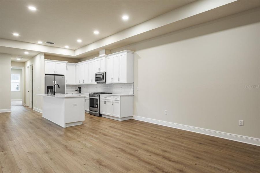Spacious, unfurnished interior of a new home in , Clearwater (Image 39). Spacious, unfurnished interior of a new home in , Clearwater (Image 39).