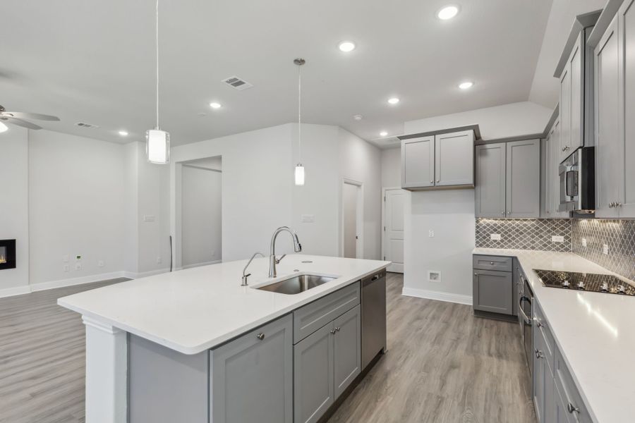 Furnished interior view inside a new home in Summer Crest, Fort Worth (Image 7). Furnished interior view inside a new home in Summer Crest, Fort Worth (Image 7).
