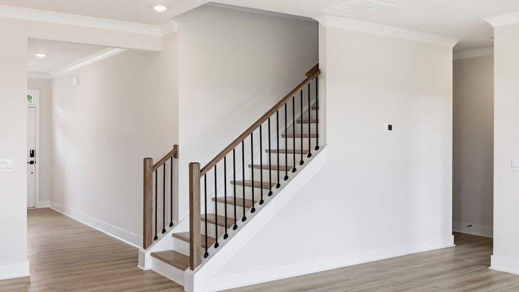 Spacious, unfurnished interior of a new home in Seven Oaks, Greenwood (Image 28).