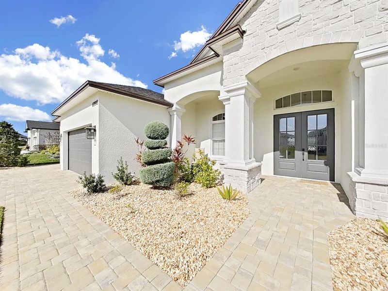 Exterior details and patio area of a home in , Lakeland (Image 31).