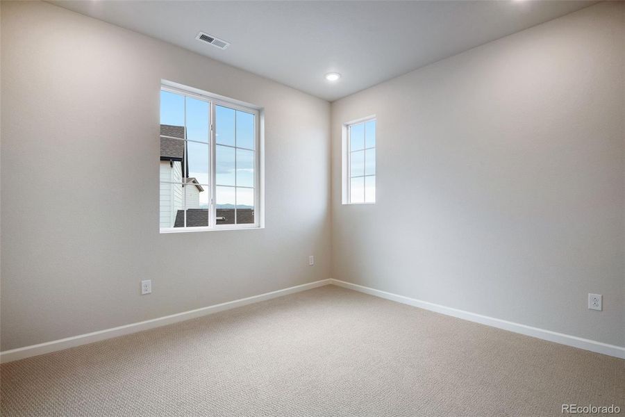 Spacious, unfurnished interior of a new home in Painted Prairie, Aurora (Image 29).