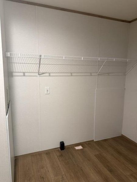 Spacious, unfurnished interior of a new home in , Summerton (Image 16).