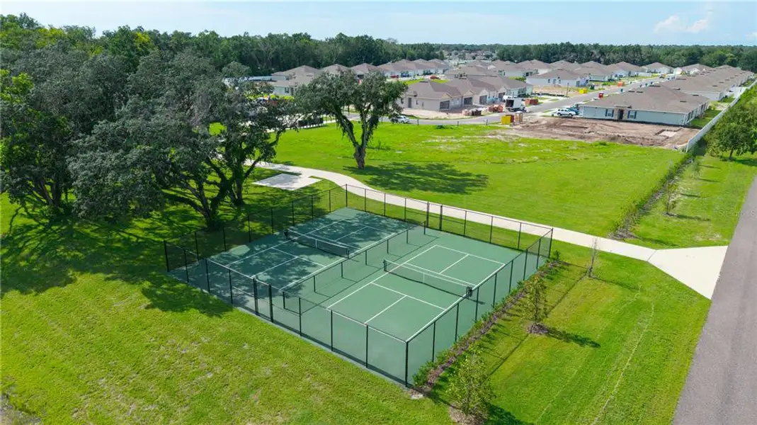 Image 53 of a home in Park Ridge Villas.