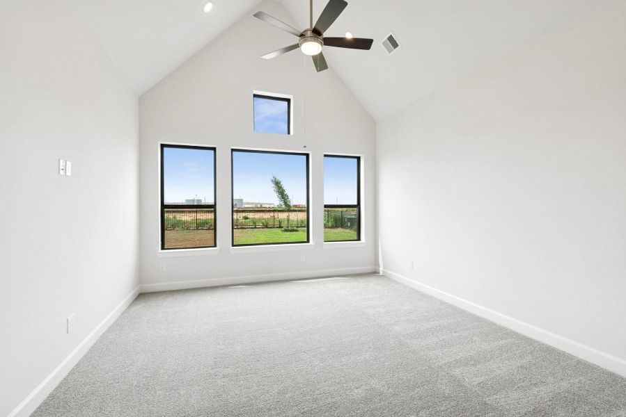 Spacious, unfurnished interior of a new home in Jordan Ranch 70' Homesites, Fulshear (Image 10). Spacious, unfurnished interior of a new home in Jordan Ranch 70' Homesites, Fulshear (Image 10).