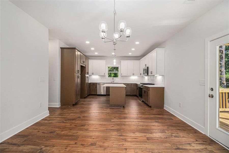 Image 36 of a home in .