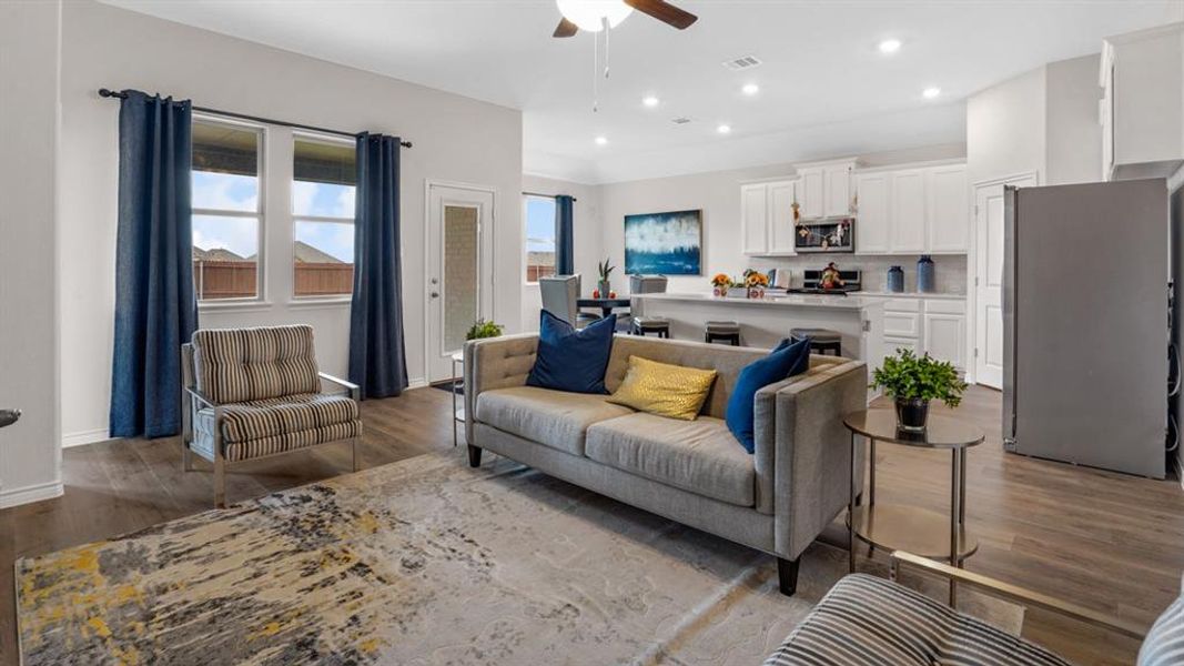 Furnished interior view inside a new home in Morning Ridge, Princeton (Image 7). Furnished interior view inside a new home in Morning Ridge, Princeton (Image 7).