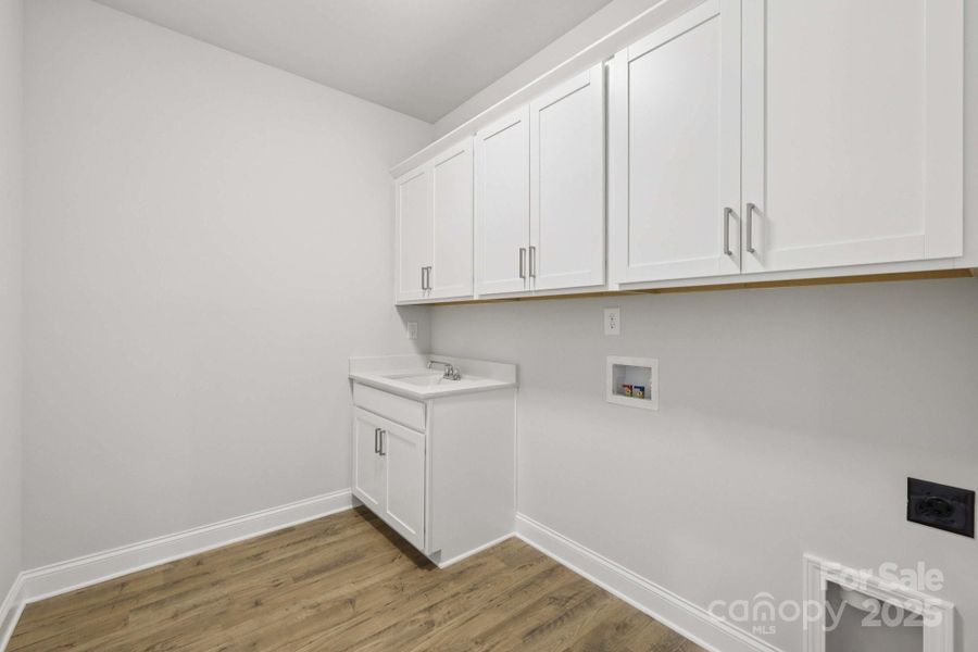 Spacious, unfurnished interior of a new home in Walk23, Huntersville (Image 28).