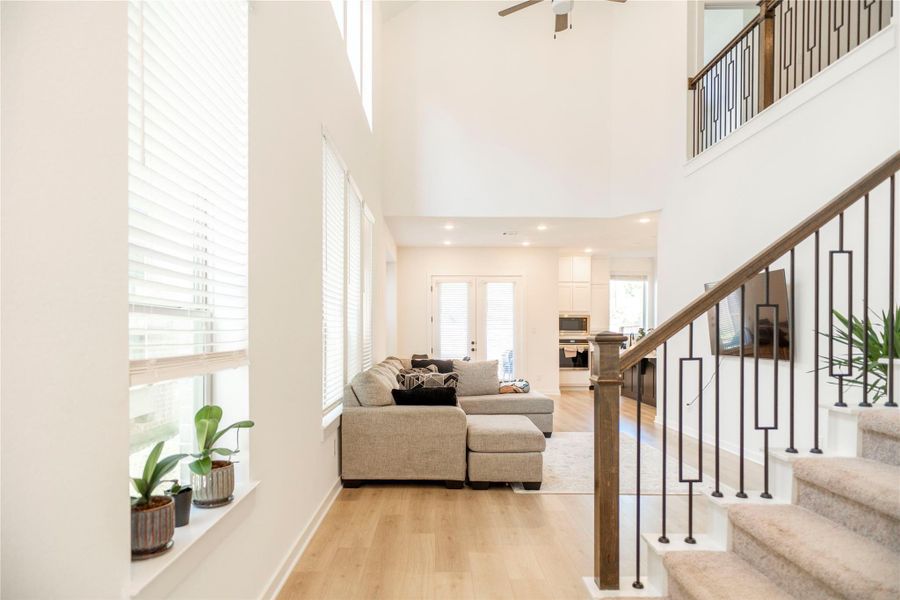 Furnished interior view inside a new home in , Fulshear (Image 14).