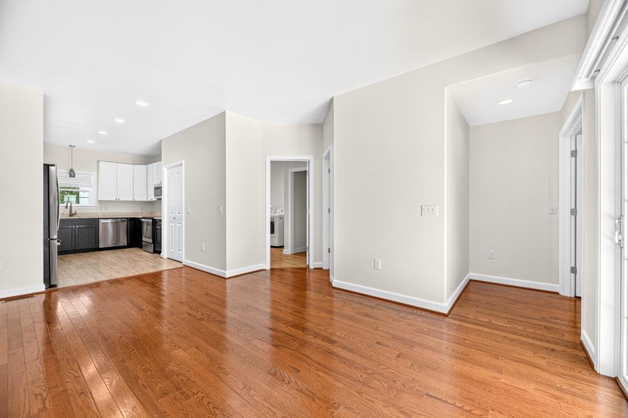 Spacious, unfurnished interior of a new home in , Elloree (Image 33).