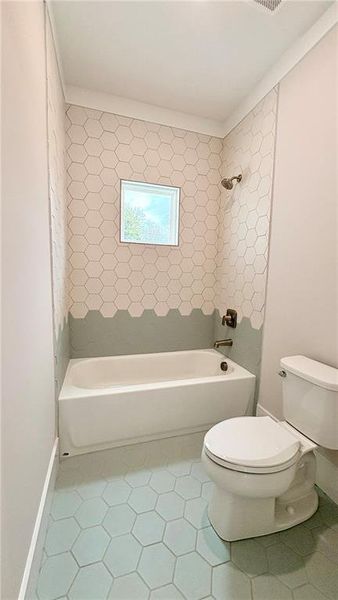 Furnished interior view inside a new home in , Atlanta (Image 41).