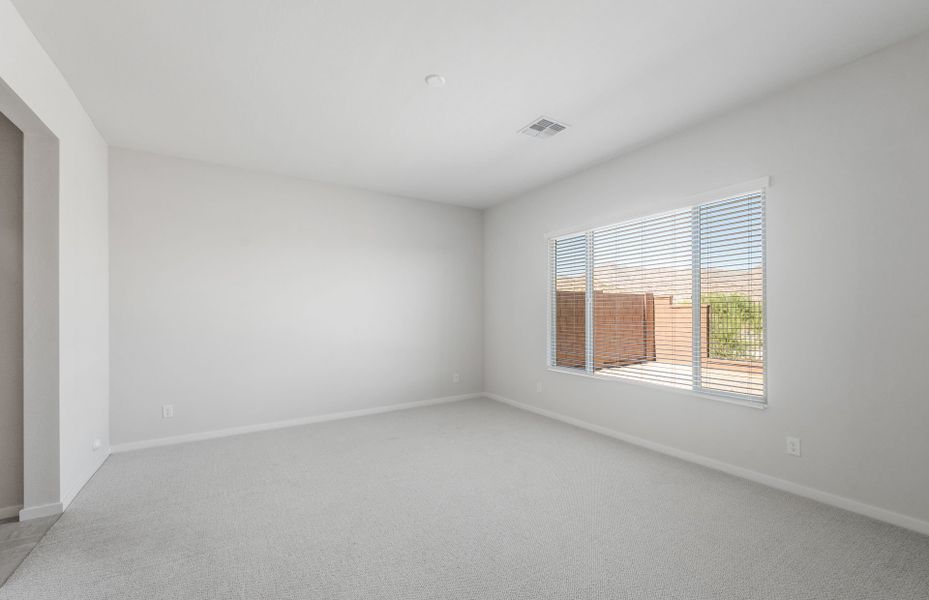Spacious, unfurnished interior of a new home in Regent Hills - Meadow Series, Buckeye (Image 19). Spacious, unfurnished interior of a new home in Regent Hills - Meadow Series, Buckeye (Image 19).