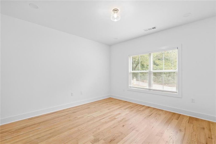 Spacious, unfurnished interior of a new home in , Atlanta (Image 19). Spacious, unfurnished interior of a new home in , Atlanta (Image 19).