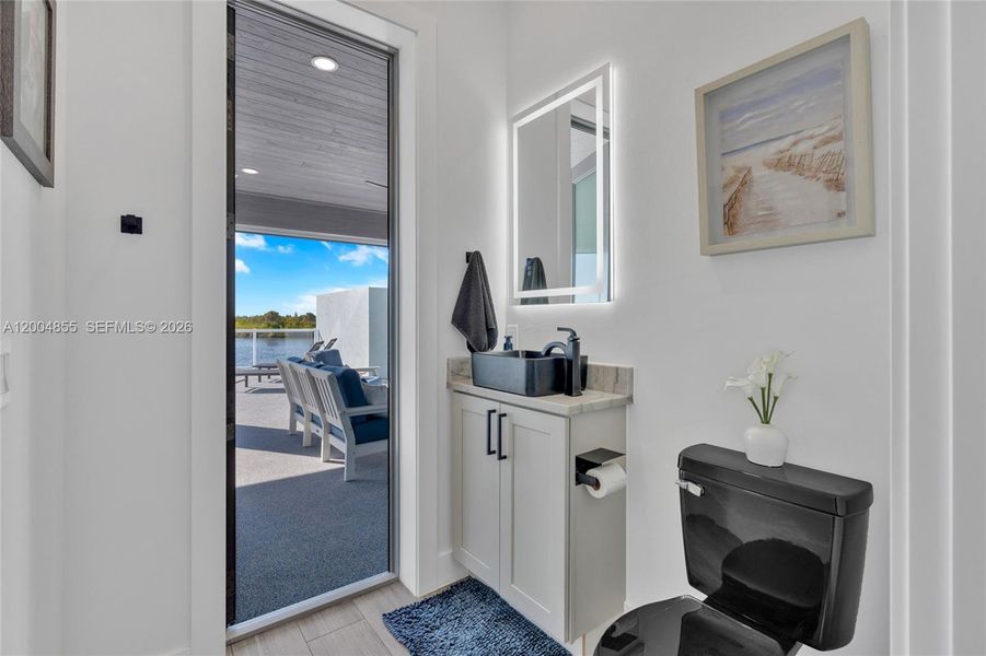 Furnished interior view inside a new home in , Cape Coral (Image 18).