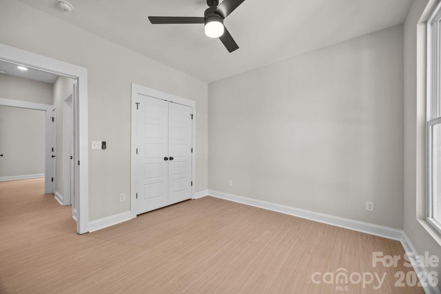 Spacious, unfurnished interior of a new home in , Lincolnton (Image 26).